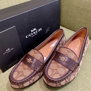 COACH Odette Loafer Flats (Khaki/Chestnut, Size 6M)
